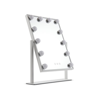 VÉRA - מראת הוליווד